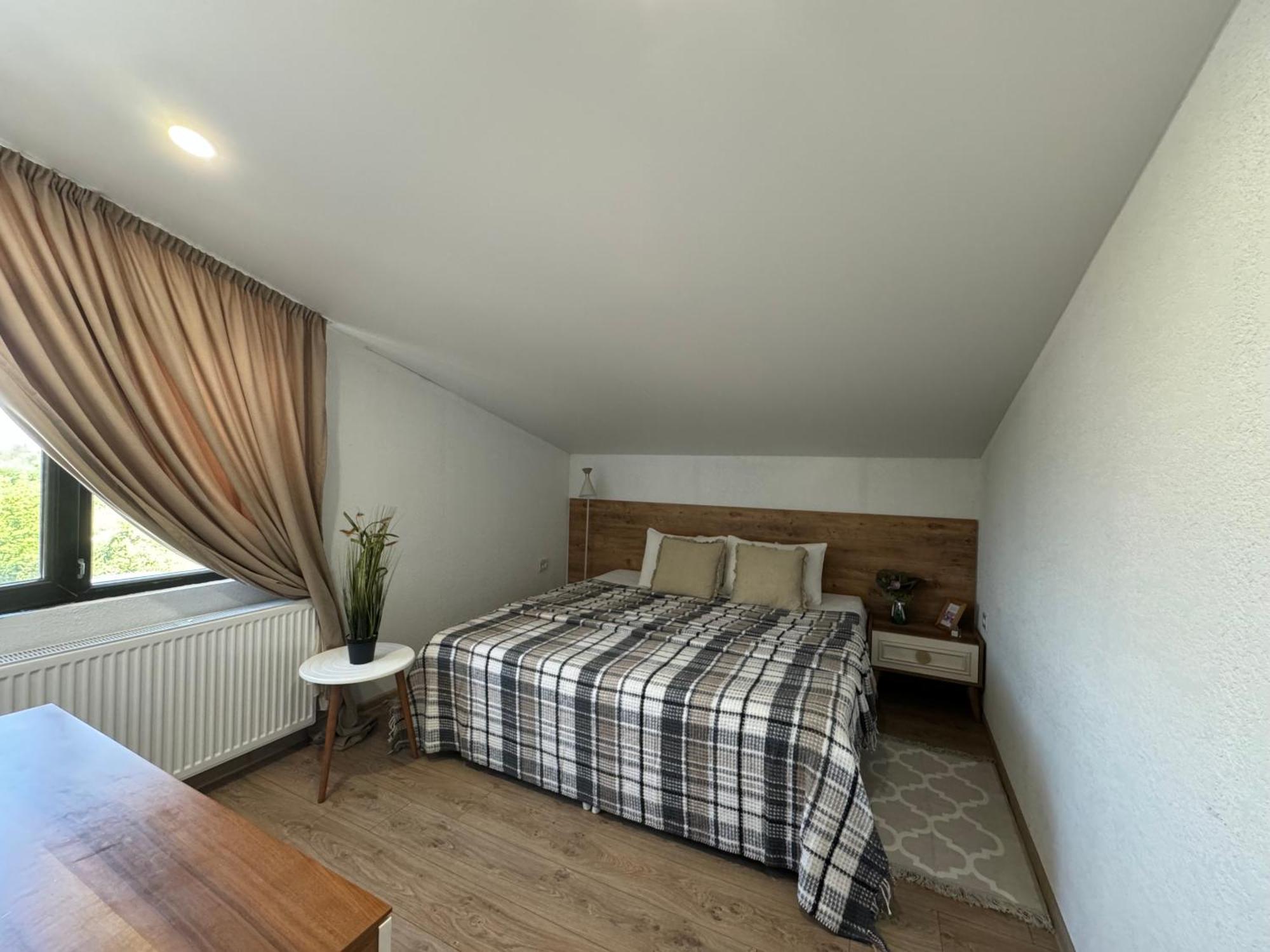 Guest House Elene Gori Kültér fotó