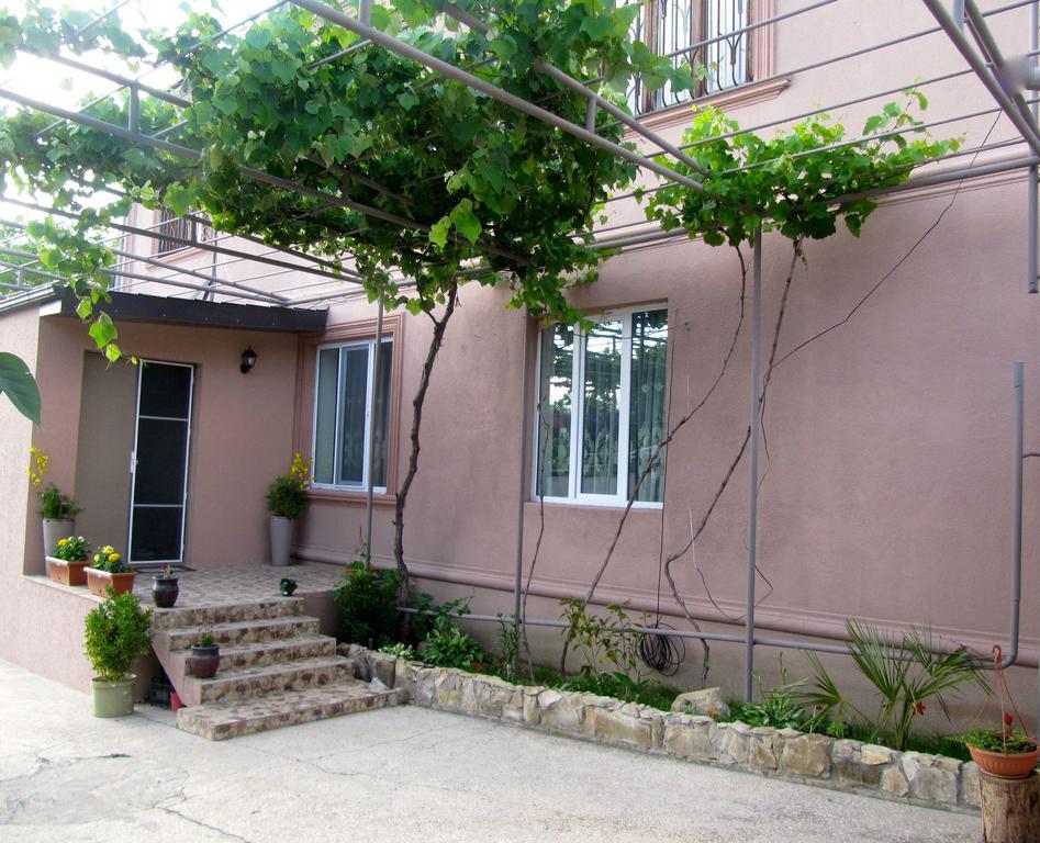 Guest House Elene Gori Kültér fotó