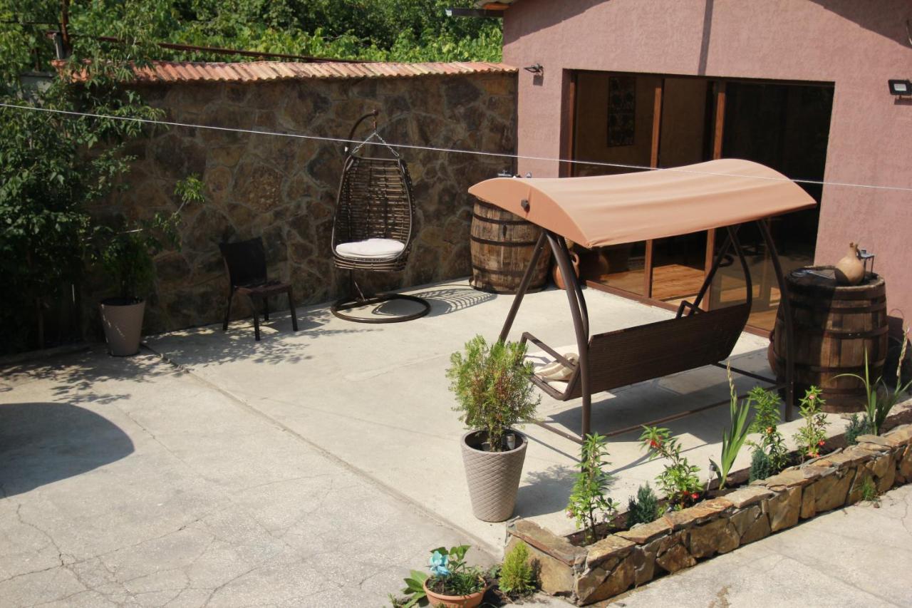 Guest House Elene Gori Kültér fotó